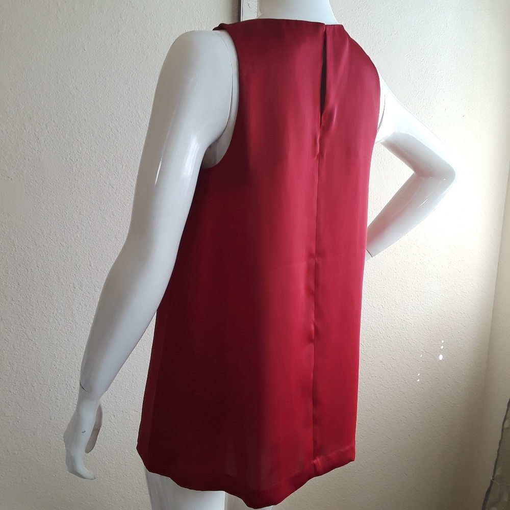 Express Red Top Small - Picture 2 of 6